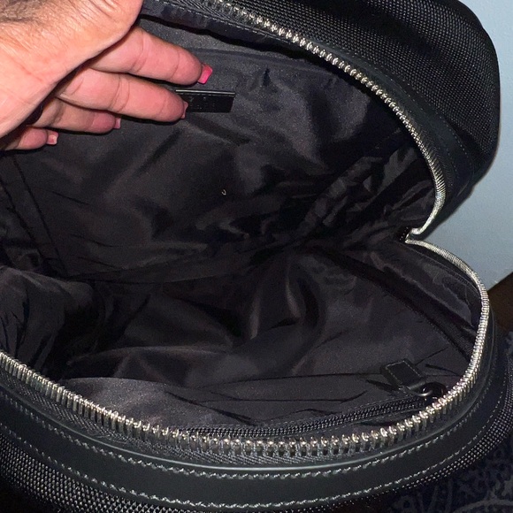 Gucci back authentic - Picture 4 of 6